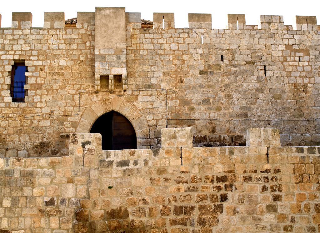 Castillo De Grisel Zewnętrze zdjęcie
